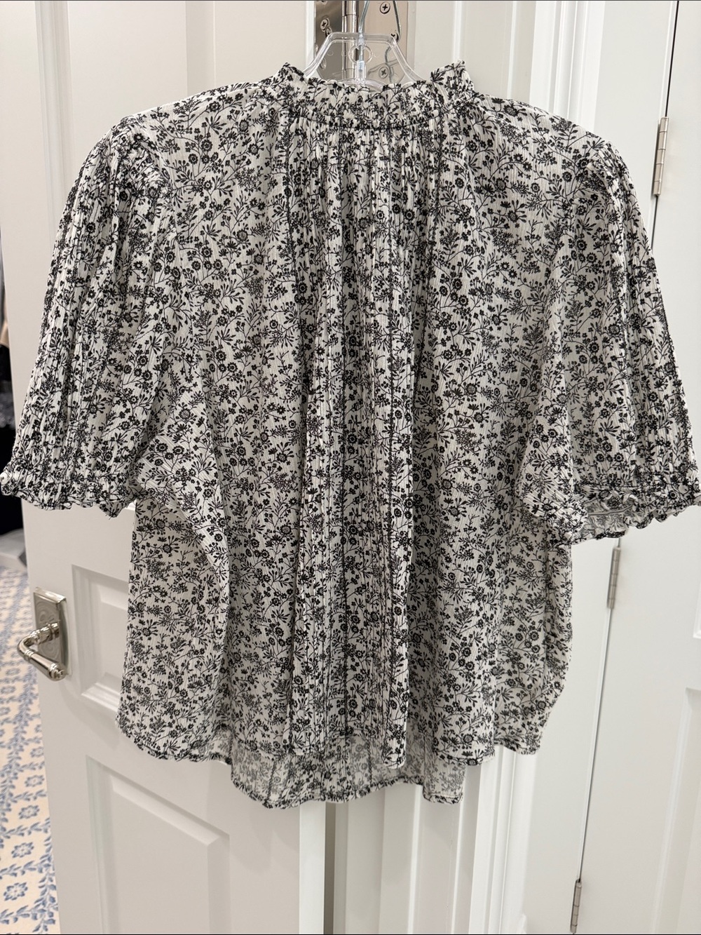 The Great - Songbird Blouse Black & White w/ Black Bows Down the back - Picture 2 of 11